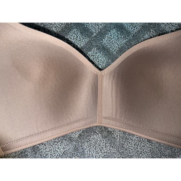 2-Warners No Side Effects Bras - Picture 5 of 9